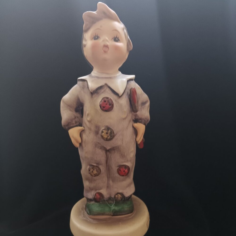 Goebel MI Hummel Figurine "Carnival "